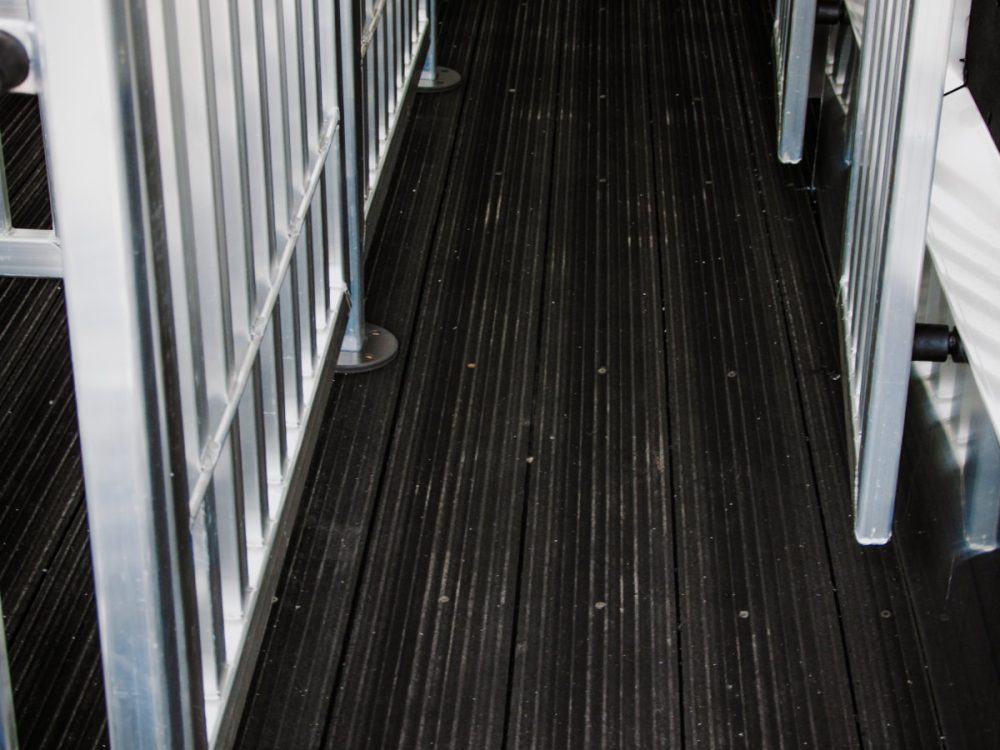 Bar-M Trailers PEN Trailer